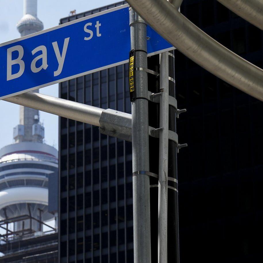 S&P/TSX composite down almost 200 points Monday, U.S. stock markets tumble